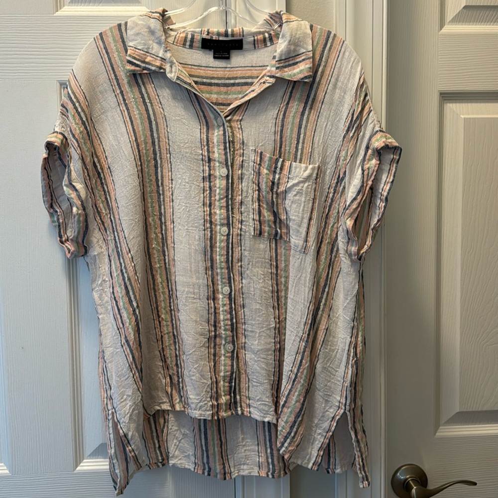 Sanctuary button up top, size L